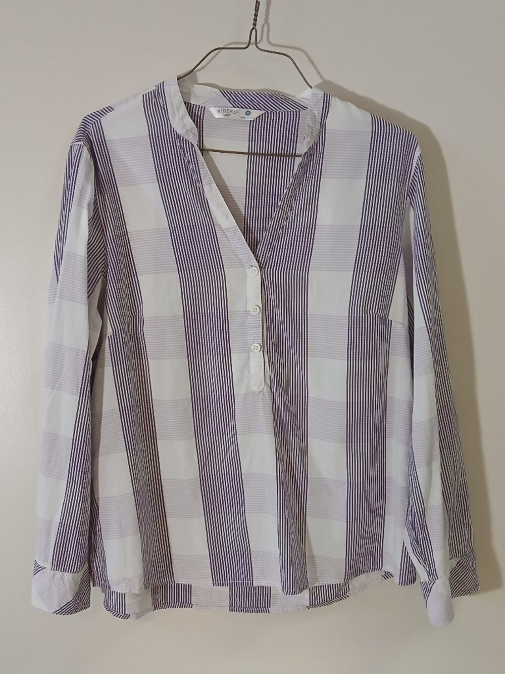 Riders by Lee purple/white plaid blouse - size Medium